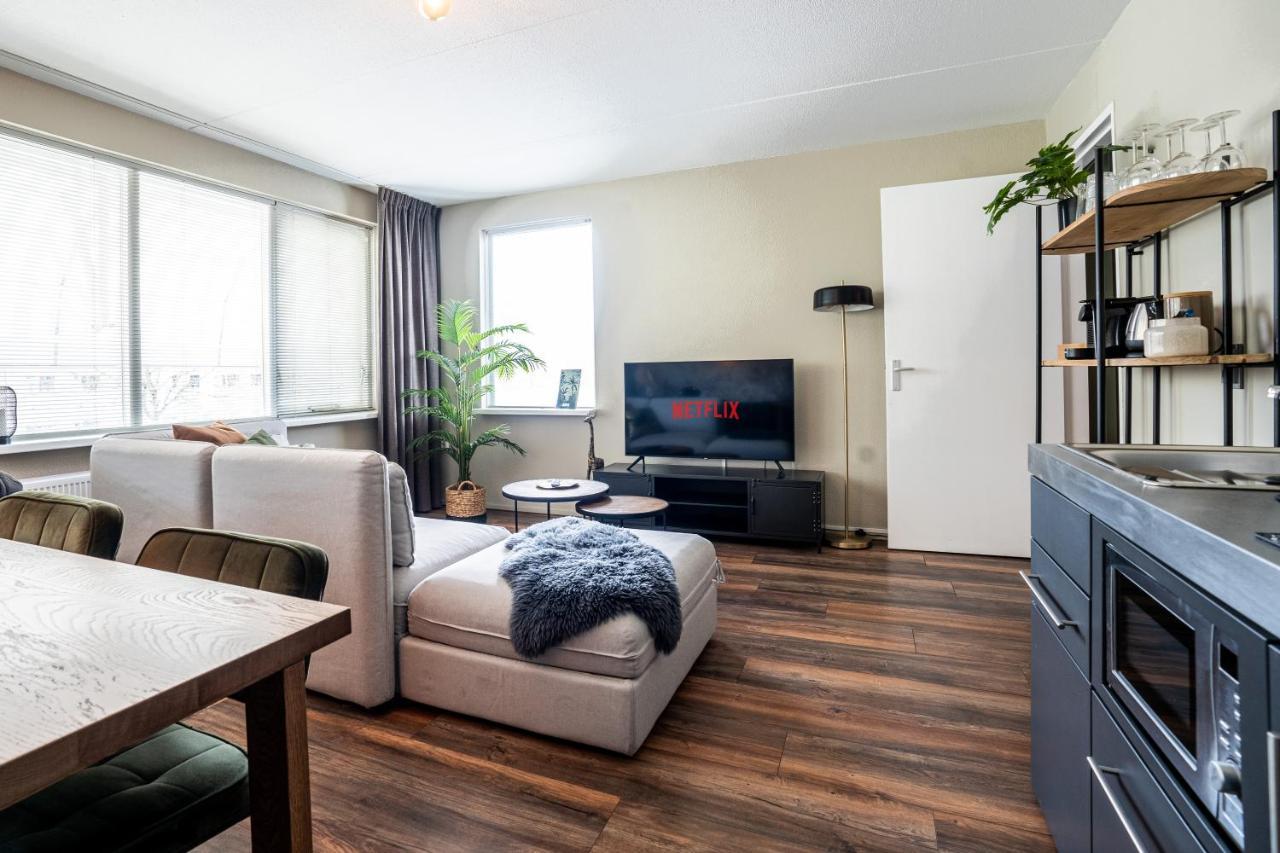 The Lion King - 6 Person Linked Apartment With Roof Terrace Groninga Esterno foto