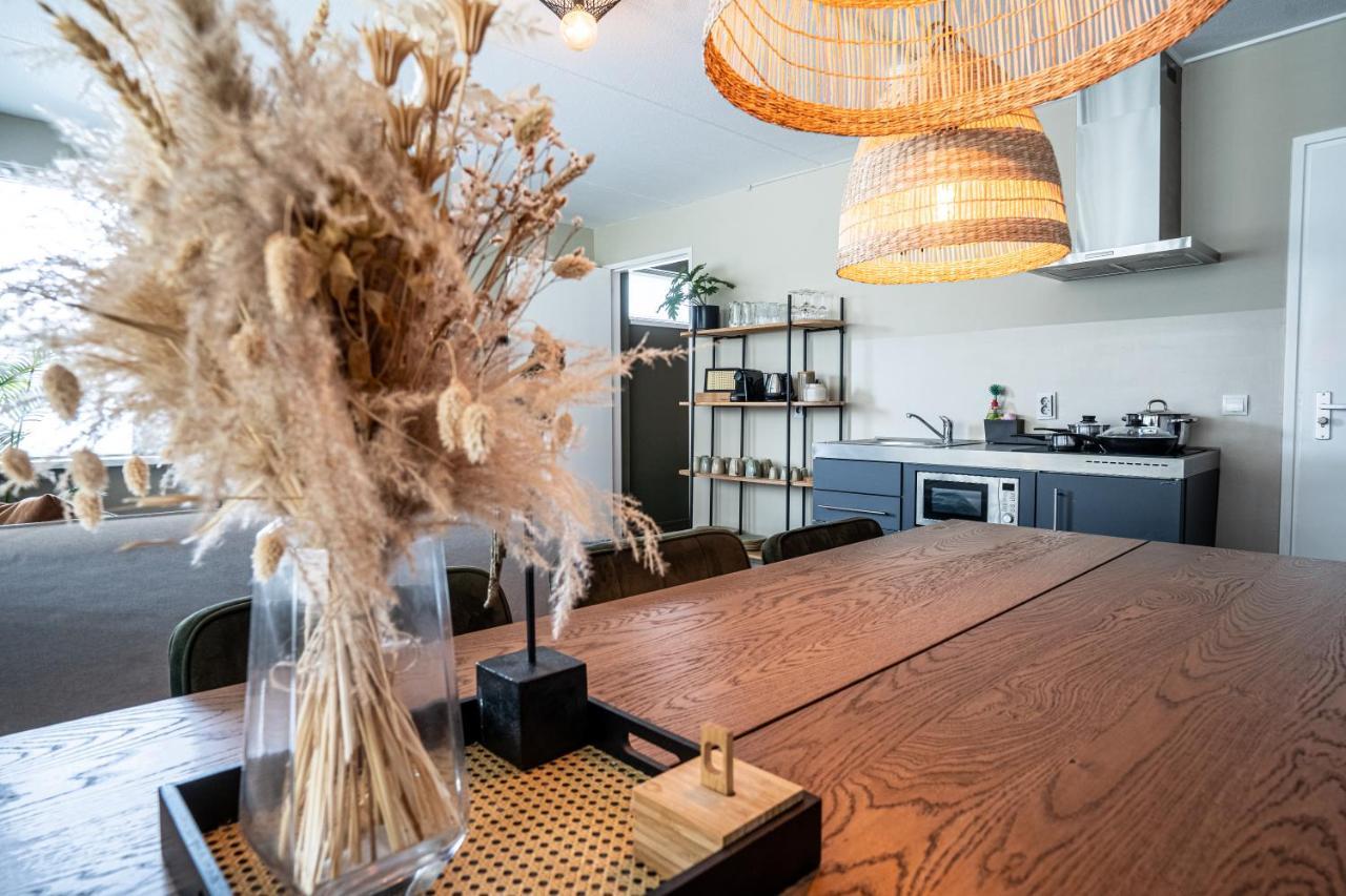 The Lion King - 6 Person Linked Apartment With Roof Terrace Groninga Esterno foto