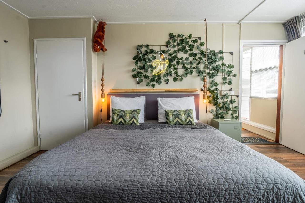 The Lion King - 6 Person Linked Apartment With Roof Terrace Groninga Esterno foto
