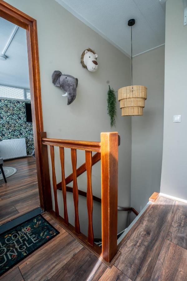The Lion King - 6 Person Linked Apartment With Roof Terrace Groninga Esterno foto