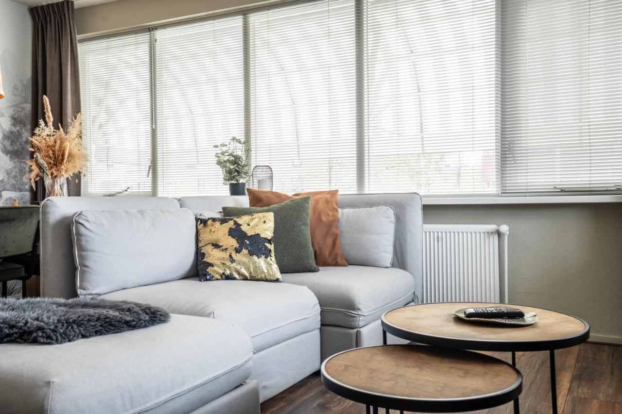 The Lion King - 6 Person Linked Apartment With Roof Terrace Groninga Esterno foto