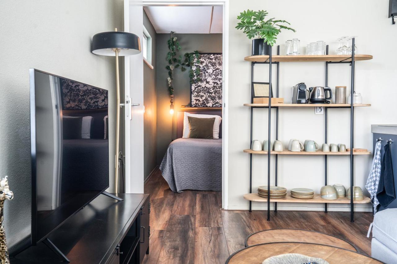 The Lion King - 6 Person Linked Apartment With Roof Terrace Groninga Esterno foto